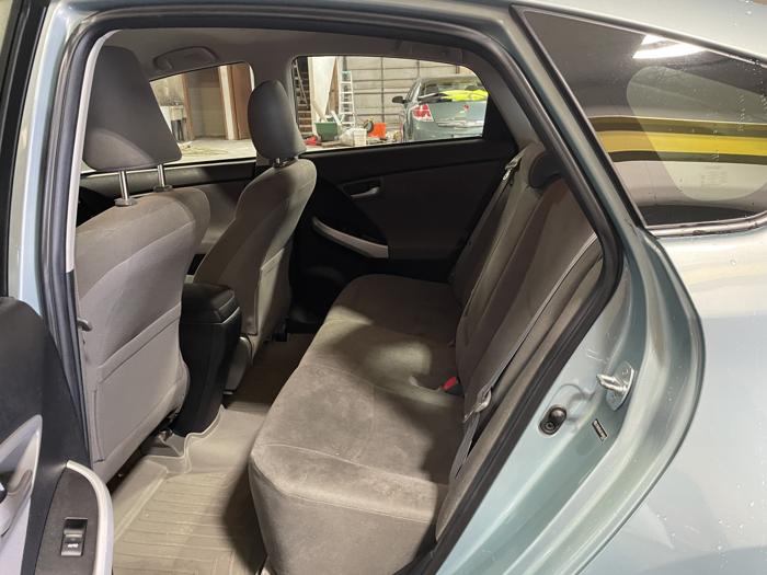 2012 toyota prius sel with 138275 miles for sale near elk-river, minnesota 9c48af4993454b2f967400e7ce3c365f.jpg