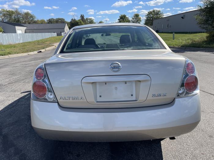 2005 nissan altima sel with 181963 miles for sale near elk-river, minnesota 9d2a913f93fd4e3b9dcb941b1c953dea.jpg