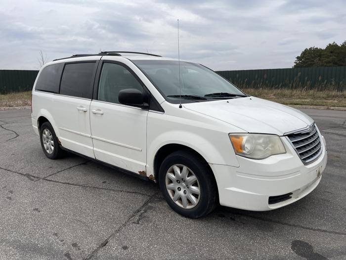 2010 chrysler town-and-country lx with 219166 miles for sale near elk-river, minnesota 9f1c9c5851b442fa8d7cabff0dbf7f5f.jpg
