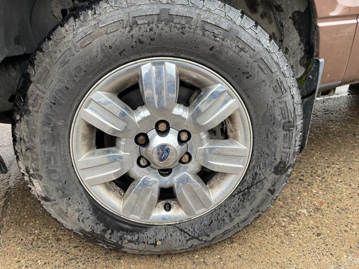 2011 ford f-150 xlt with 195181 miles for sale near elk-river, minnesota a18874ea27e74ff5afb59c6fd8425723.jpg