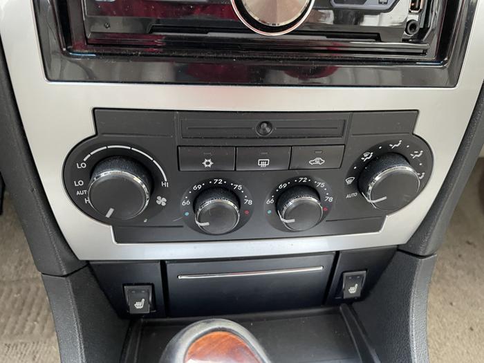 2006 chrysler 300c sel with 144880 miles for sale near elk-river, minnesota a2053364aa4f48b18c4f2d05e68ed265.jpg