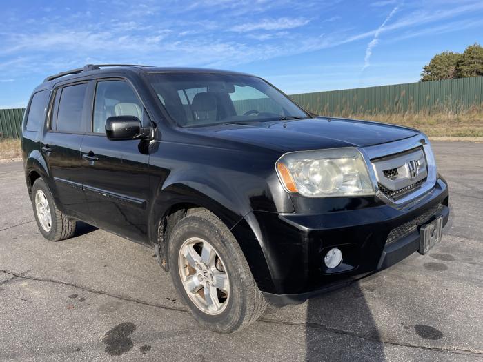2010 honda pilot ex-l with 246273 miles for sale near elk-river, minnesota a2bc712daea849a1b4311e29df8e44c9.jpg