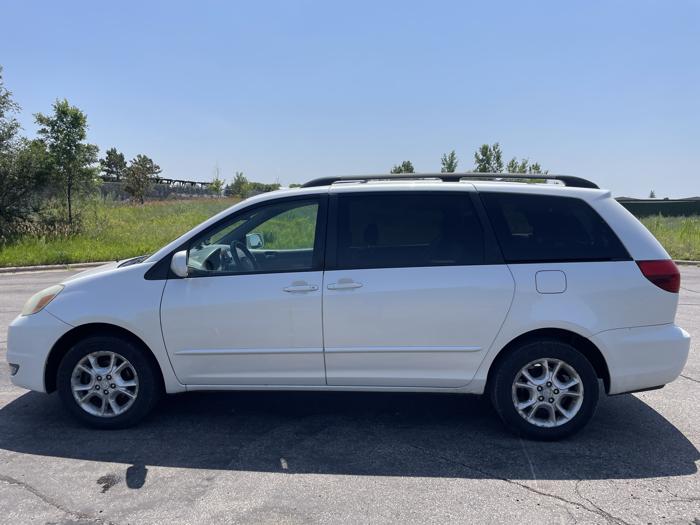 2005 toyota sienna xle with 230625 miles for sale near elk-river, minnesota a452368b8a494d879a040f86ce52bc7a.jpg