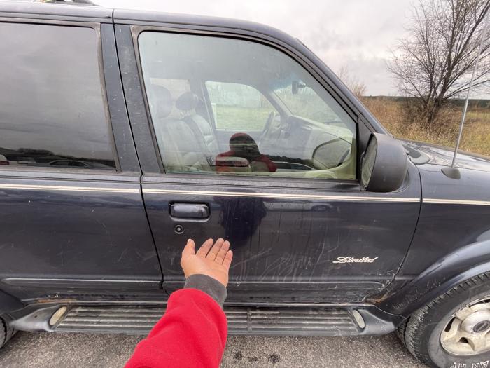 1999 ford explorer xls with 347393 miles for sale near elk-river, minnesota a50c56180b6d4e2db218431543f480df.jpg