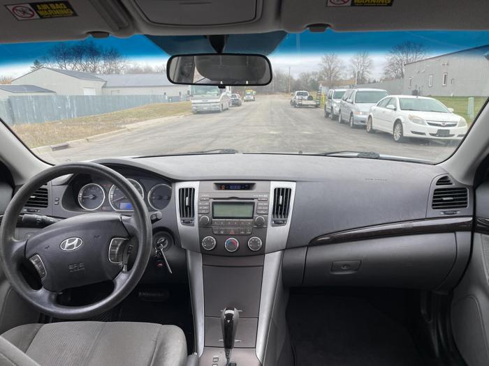 2010 hyundai sonata with 177959 miles for sale near elk-river, minnesota a52ba08b1e744170b2e5ad2340bae0e4.jpg