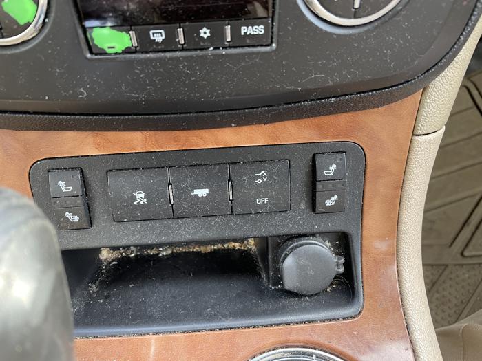 2007 saturn outlook sel with 206327 miles for sale near elk-river, minnesota a56e85ab15254318bc2744ee059137ec.jpg