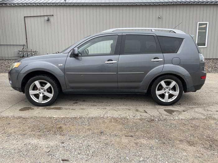2007 mitsubishi outlander xls with 168949 miles for sale near elk-river, minnesota a59b2601e8254439b73109b3e40137b9.jpg