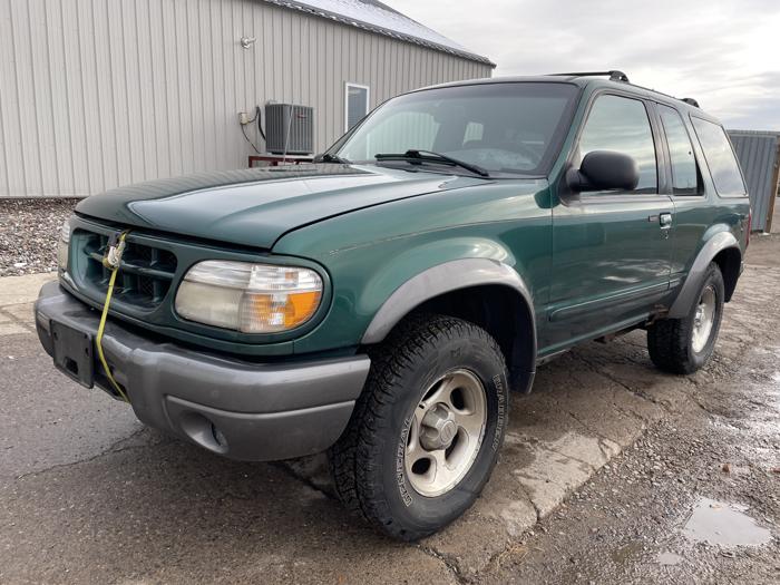 1999 ford explorer-sport sel with 165132 miles for sale near elk-river, minnesota a5cd7a028e63461cab8884b837d00617.jpg