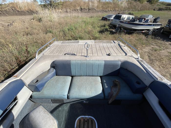 1986 century- lx-2000 for sale near elk-river, minnesota a66a7c4d78f14675acace14995768ab0.jpg