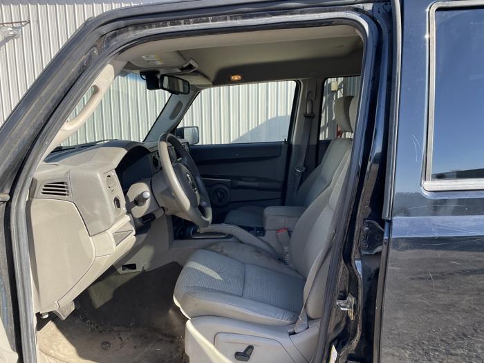 2006 jeep commander sel with 151609 miles for sale near elk-river, minnesota a795a7ac04ee473b8f72bda0cc09d1c3.jpg