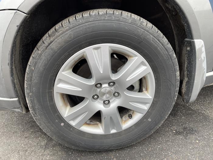 2005 subaru outback 2.5i with 167203 miles for sale near elk-river, minnesota a869932fa5b54377b836f4172170f91e.jpg