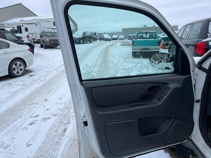 2007 ford escape with 188498 miles for sale near elk-river, minnesota a86d0549339e45729c22df79f8042ac9.jpg