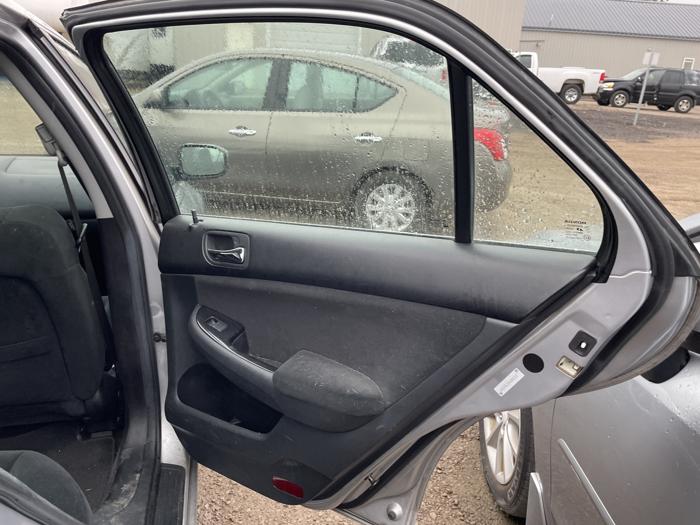 2006 honda accord lx with 212866 miles for sale near elk-river, minnesota acdd57335c2448918acb082a4bc67b74.jpg