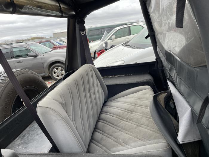 1993 jeep wrangler se with 42203 miles for sale near elk-river, minnesota ad7588f444504558be4bd47012c3ce17.jpg