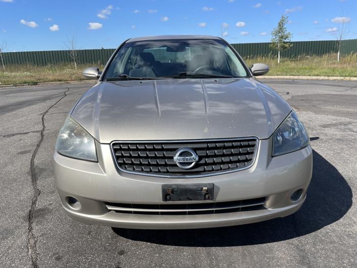 2005 nissan altima sel with 181963 miles for sale near elk-river, minnesota ad7bf5c4481e4658b8dab4cb6a7c8d6f.jpg