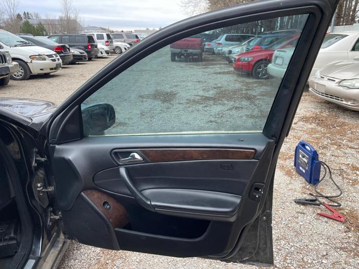 2006 mercedes-benz c-280 luxury with 135333 miles for sale near elk-river, minnesota af7c1b58c89c4dfd80c86b498ddc1361.jpg