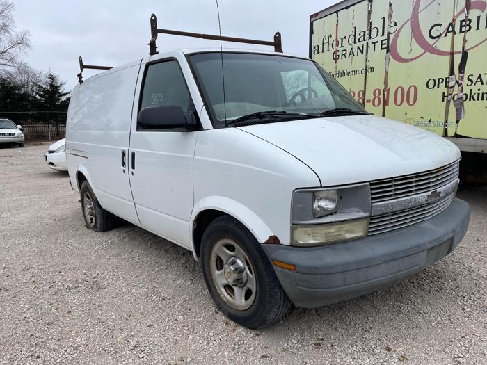 2004 chevrolet astro-van with 200249 miles for sale near elk-river, minnesota afe543baedb045b09ffe4969fafd0804.jpg
