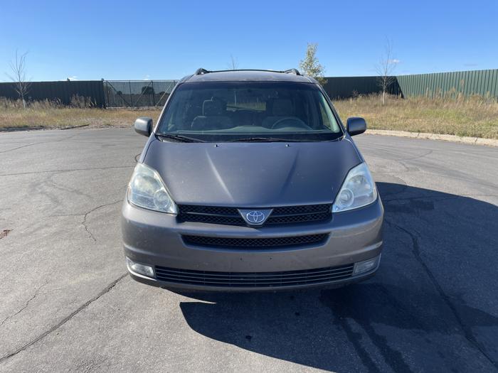 2004 toyota sienna xle with 268017 miles for sale near elk-river, minnesota b0835d3eb2624d5cbcf383b42cc5d6d7.jpg