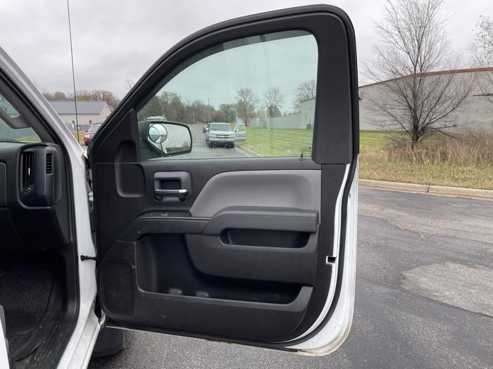 2016 chevrolet silverado work-truck-ls-fleet-base with 251173 miles for sale near elk-river, minnesota b3095a89c1da4e90aa9aefcf91a4da1d.jpg