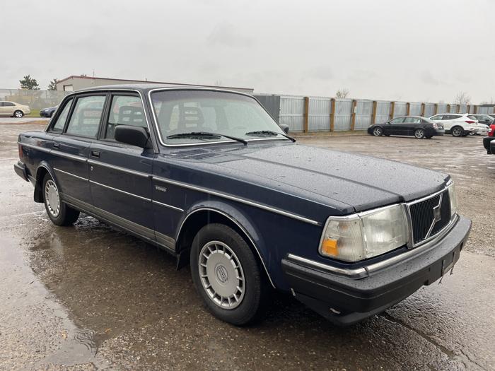 1989 volvo 240-series dl with 241920 miles for sale near elk-river, minnesota b4c6945b617f4fe48da80d74c3f00f10.jpg