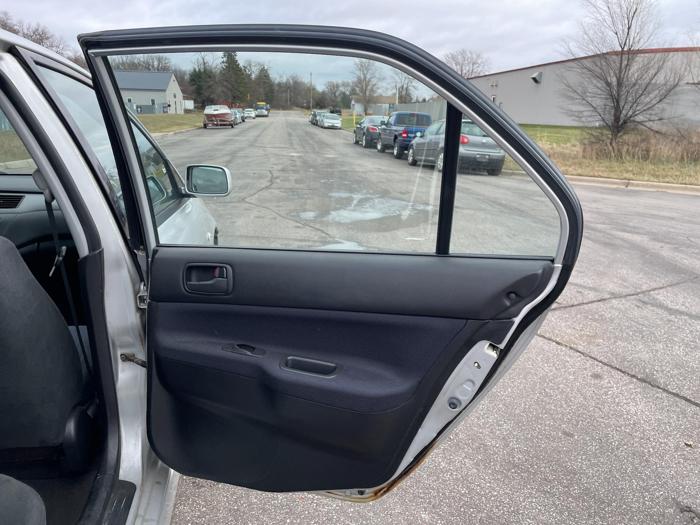 2003 mitsubishi lancer sel with 172695 miles for sale near elk-river, minnesota b6e42303283649d3a56a4540f9007abe.jpg