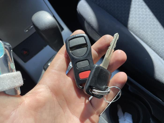 2005 nissan altima sel with 181963 miles for sale near elk-river, minnesota b75987993617424a9653d96c07d11cf7.jpg