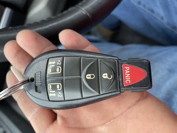 2010 dodge grand-caravan sxt with 188284 miles for sale near elk-river, minnesota b81e660734134bfbbeada4b98755a4ff.jpg