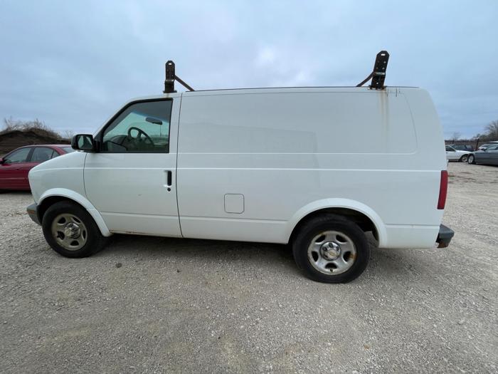 2004 chevrolet astro-van with 200249 miles for sale near elk-river, minnesota b87f8b8e5b314a62a8284bebbd50faa1.jpg