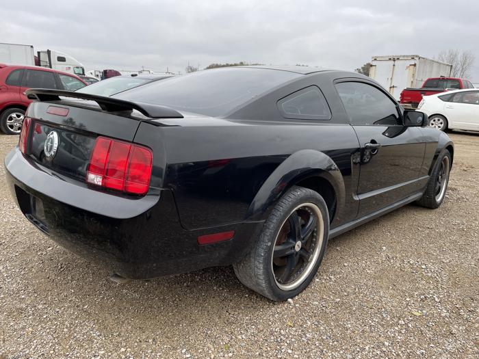 2005 ford mustang deluxe for sale near elk-river, minnesota b8b1c68120f24f55b23442bb135a539f.jpg