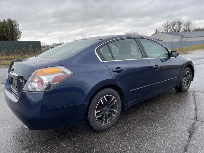 2012 nissan altima with 202502 miles for sale near elk-river, minnesota b9a707f285864ec7adfa7c63d95d3d21.jpg