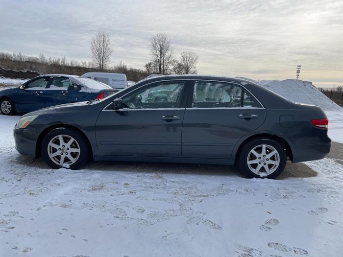 2004 honda accord ex-v6 with 131939 miles for sale near elk-river, minnesota bade0d6c2e974324a20990105094bb54.jpg