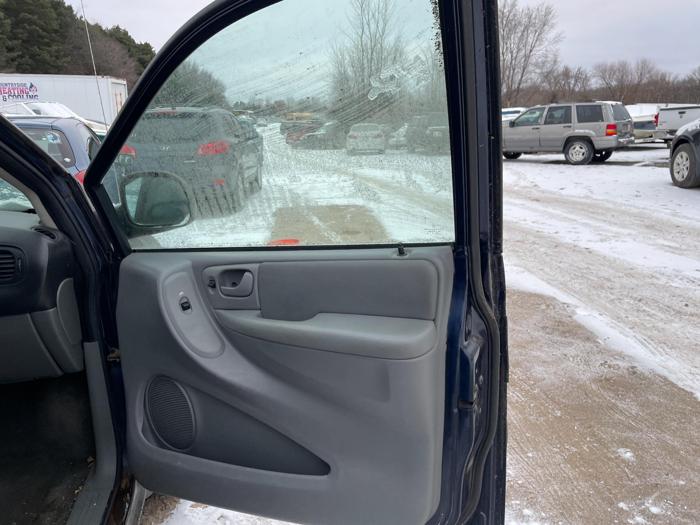 2006 dodge caravan-grand-caravan base with 312029 miles for sale near elk-river, minnesota bb65766984f645a3b281f785b31830c9.jpg