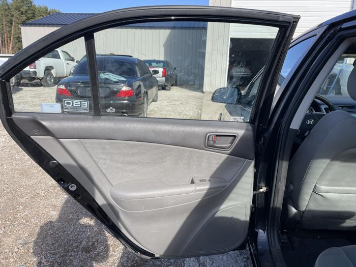 2009 hyundai sonata gls with 133734 miles for sale near elk-river, minnesota bbff986d9ca748cfb1a30d0827321fd6.jpg