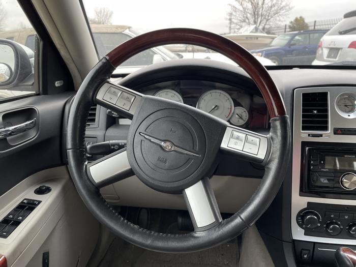 2006 chrysler 300c sel with 144880 miles for sale near elk-river, minnesota bc1a3d50717b4a1f992773438b713f8b.jpg