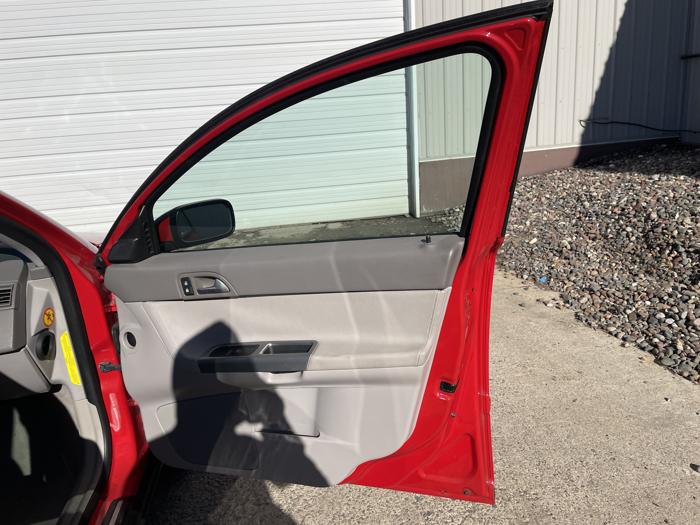 2005 volvo s40 sel with 104898 miles for sale near elk-river, minnesota bcf457874a6041e6b9f1156ff083a20a.jpg