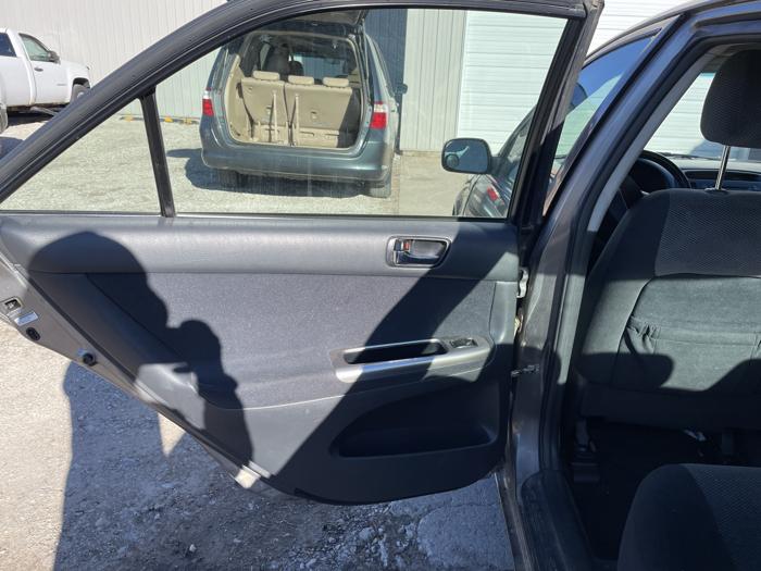2005 toyota camry with 240226 miles for sale near elk-river, minnesota bd41229847e946688cbed72d35861b15.jpg