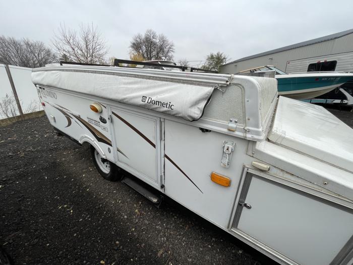 2011 palomino 4102-pop-up-camper for sale near elk-river, minnesota bdf6e71794f34a2d9c19753eb48711e2.jpg