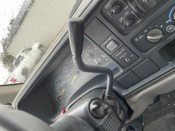 1997 chevrolet gmt-400 with 218322 miles for sale near elk-river, minnesota c21d14ebb2dc4842bef395e38aa1fd09.jpg