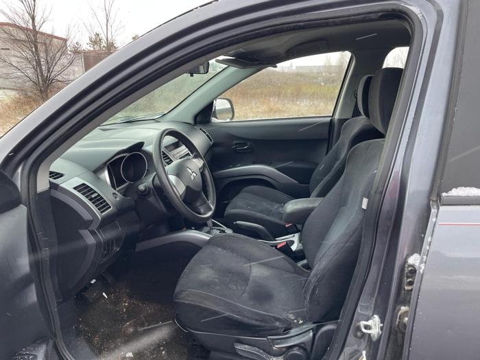 2007 mitsubishi outlander sel with 174016 miles for sale near elk-river, minnesota c327ec8386f64880a2e15f13f54c6e59.jpg