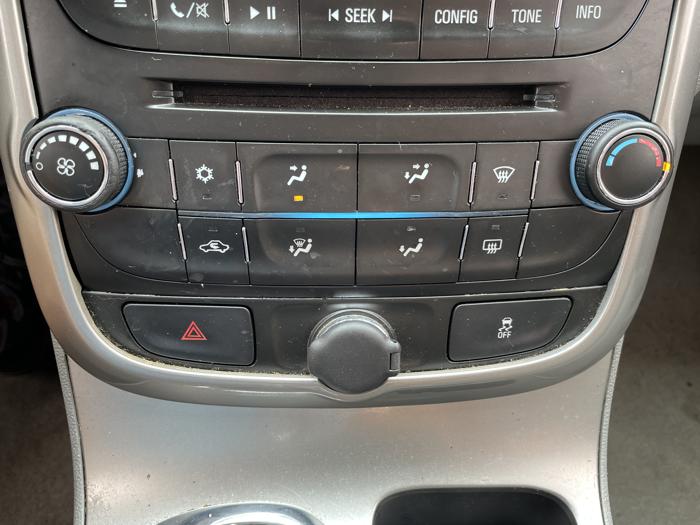 2015 chevrolet malibu ls with 171206 miles for sale near elk-river, minnesota c38296c47685435cb7f25cd5aa7b1cf1.jpg