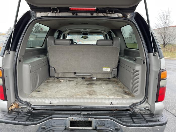 2004 chevrolet suburban with 289418 miles for sale near elk-river, minnesota c55f3c1908674886bf2e3c63f71d6034.jpg