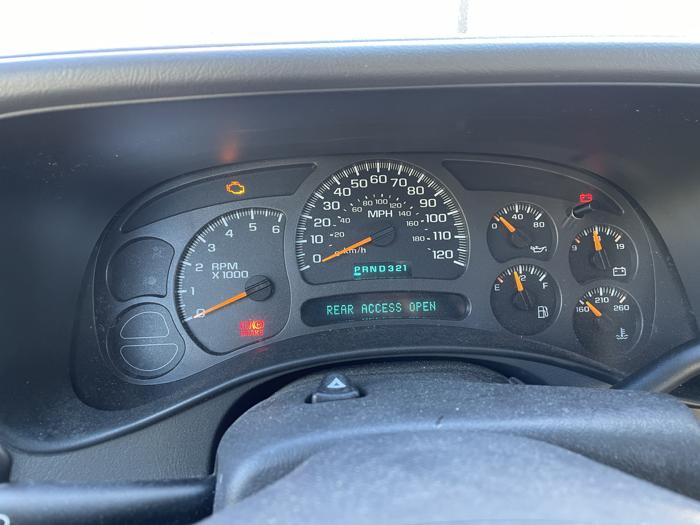 2003 gmc yukon-xl 1500 with 251810 miles for sale near elk-river, minnesota c6583f5221d04e6995bffed623e9ba34.jpg