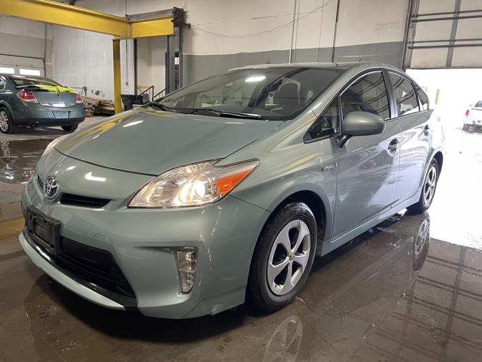 2012 toyota prius sel with 138275 miles for sale near elk-river, minnesota c8f4a03a69fb4e539d95d0f750722ef5.jpg
