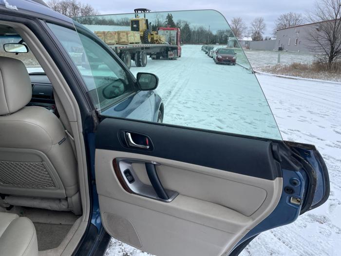 2007 subaru outback i-limited with 248516 miles for sale near elk-river, minnesota c9a861f11d20432880da54bec888508a.jpg