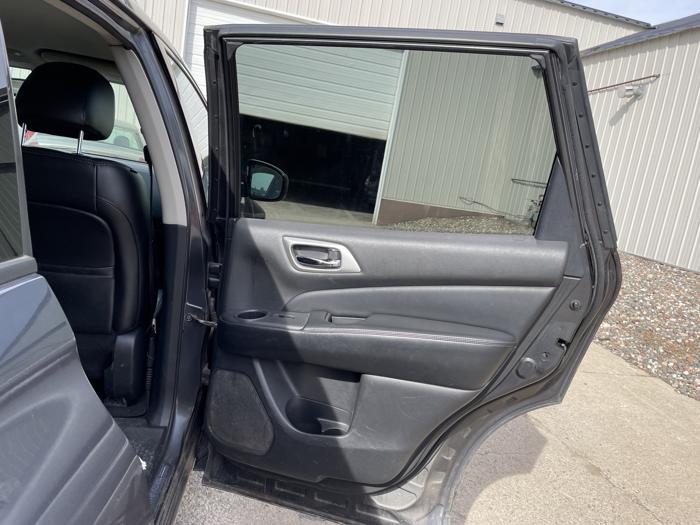 2014 nissan pathfinder-sv- sl with 119472 miles for sale near elk-river, minnesota c9f615411ddc453982d256b1e4dcfed2.jpg