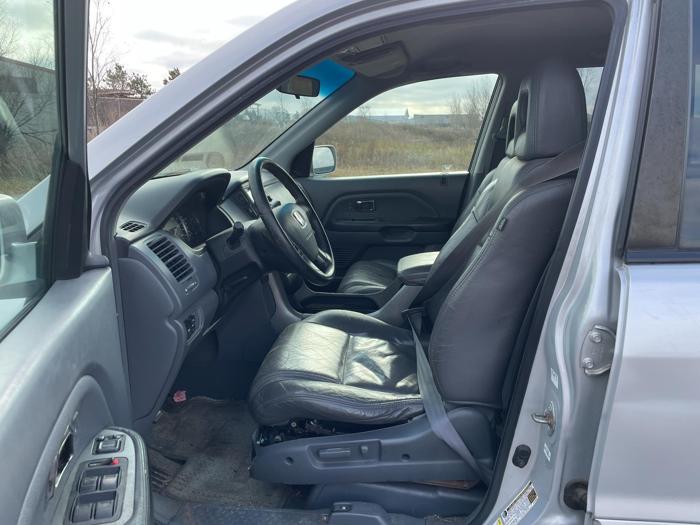 2004 honda pilot ex-l with 209900 miles for sale near elk-river, minnesota ca93bb2acf4a4395aa30d7c316f20eda.jpg