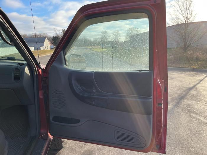 2005 ford ranger xl with 83347 miles for sale near elk-river, minnesota cb4794e6e8f14395b24c664bdb8f63c3.jpg