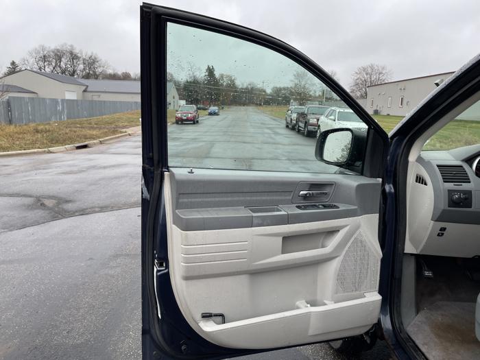 2008 dodge grand-caravan se with 87218 miles for sale near elk-river, minnesota cba2156f19fe4ccca3b9c1e0964f125f.jpg