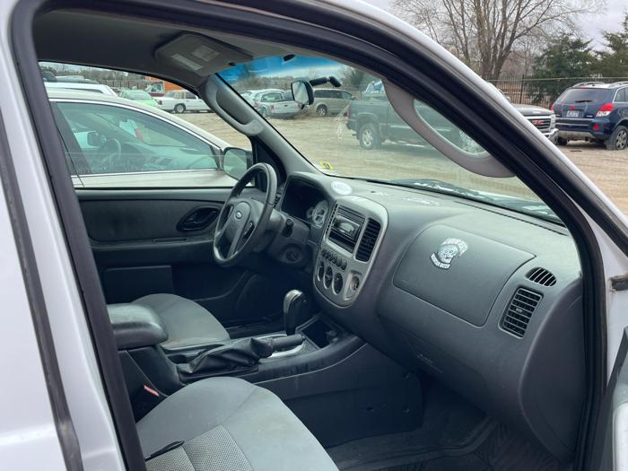 2006 ford escape-hybrid sel with 185605 miles for sale near elk-river, minnesota cbeedf923f2943ff84507556d93118a2.jpg