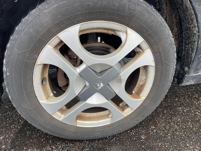 2004 saturn ion sel with 182759 miles for sale near elk-river, minnesota cc5b861e017540ea8dec52b9256931f7.jpg